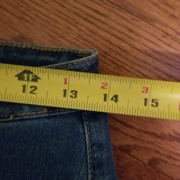 TALL SHEIN flare stretch jeans, size 28 - Picture 6 of 8